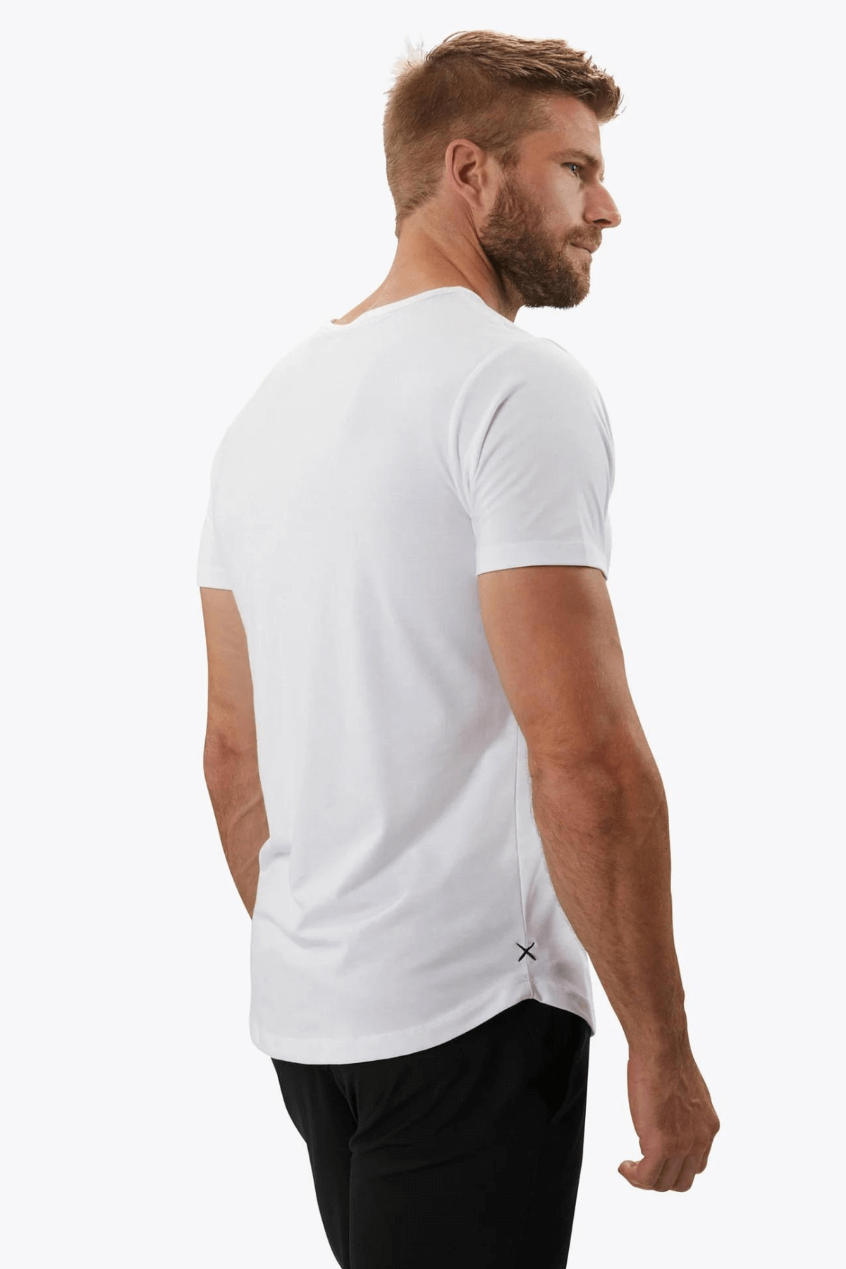 Cuts AO Curve Hem Tee White