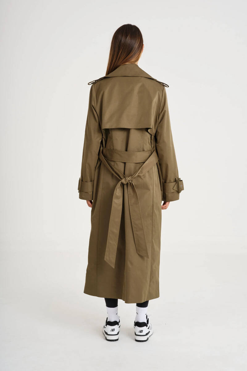 ALLFENIX Trench Coat in olive