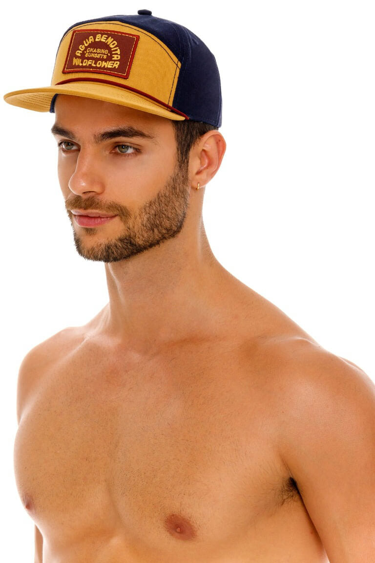 Agua Bendita zuk kioto hat