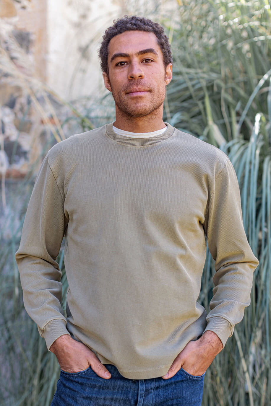 Alex Crane Caza Crewneck in clay