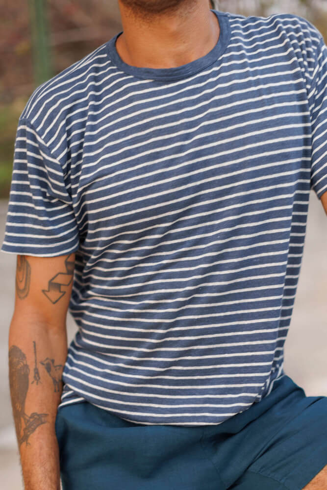 Alex Crane sun tee in sail