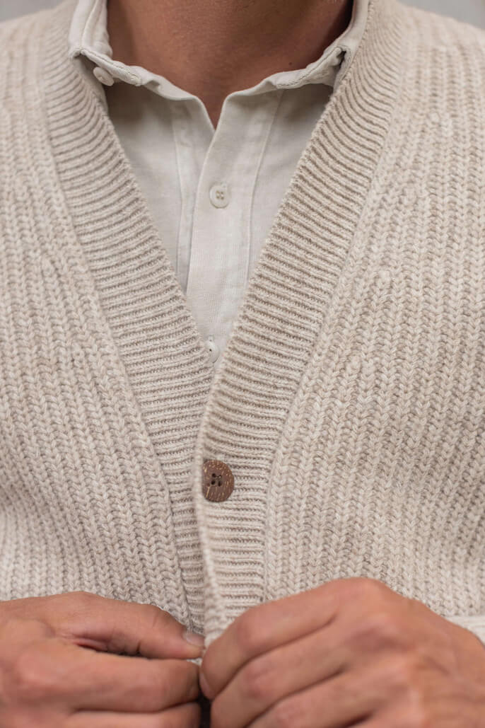 Alex Crane Vale Cardigan in bone