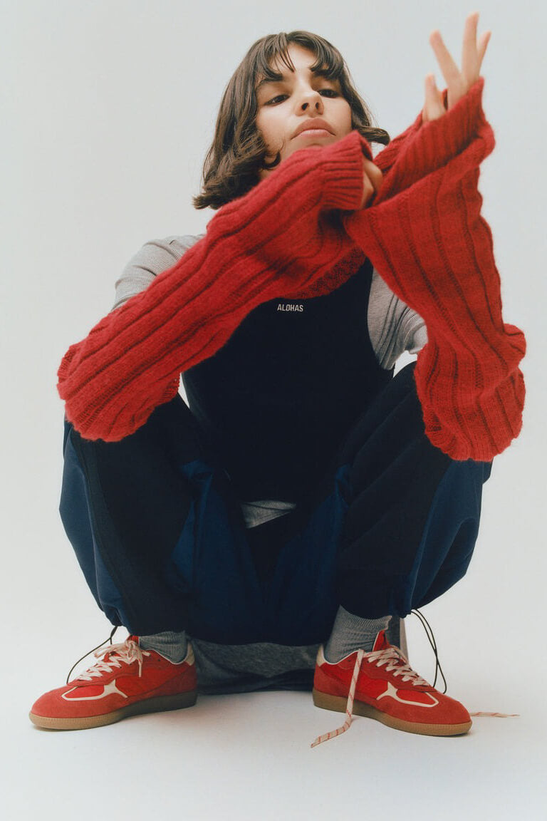 ALOHAS Rife sheen red leather sneakers