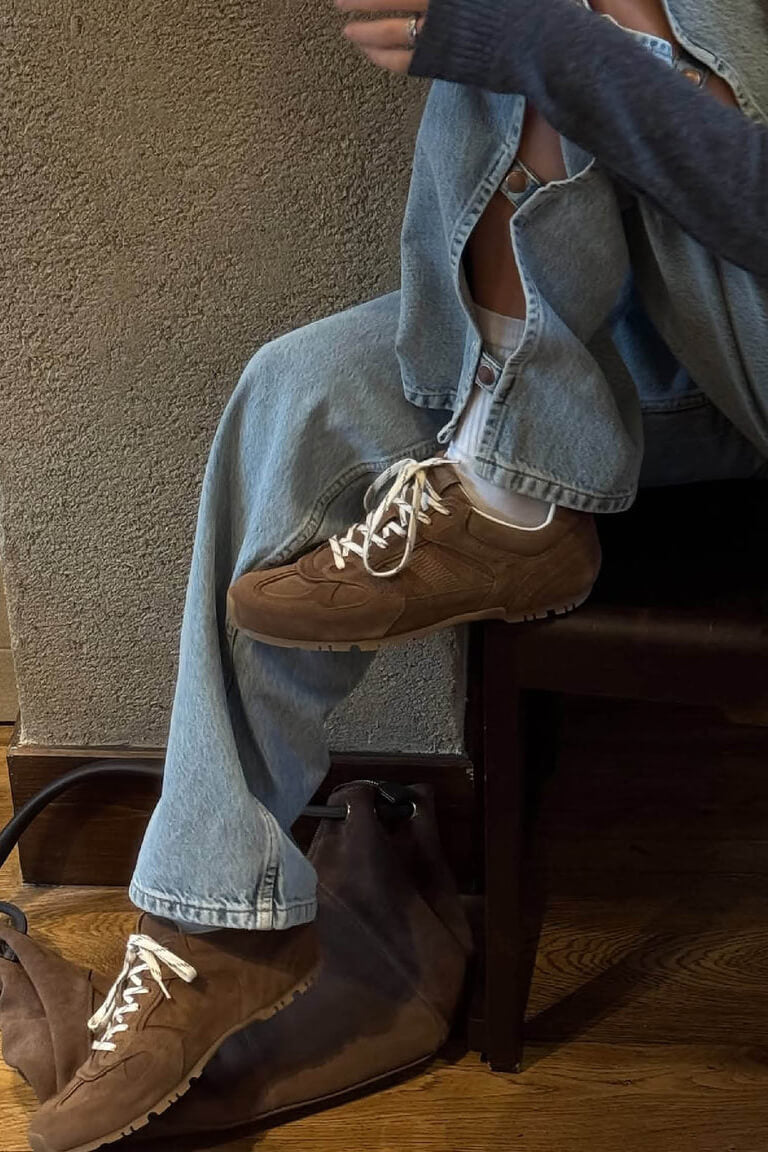 ALOHAS suede brown leather sneaker