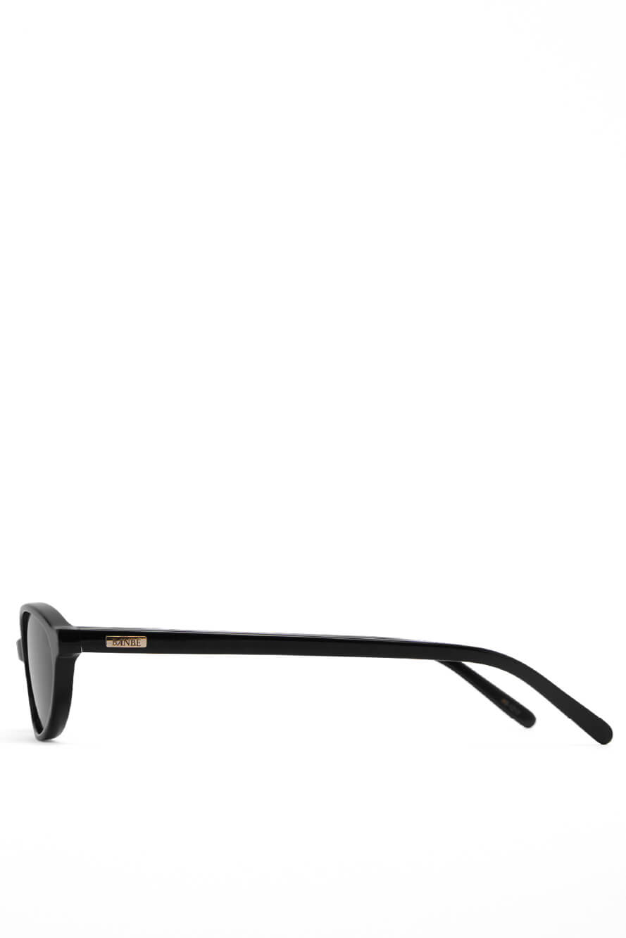 Banbe Rodrigo Sunglasses in black black