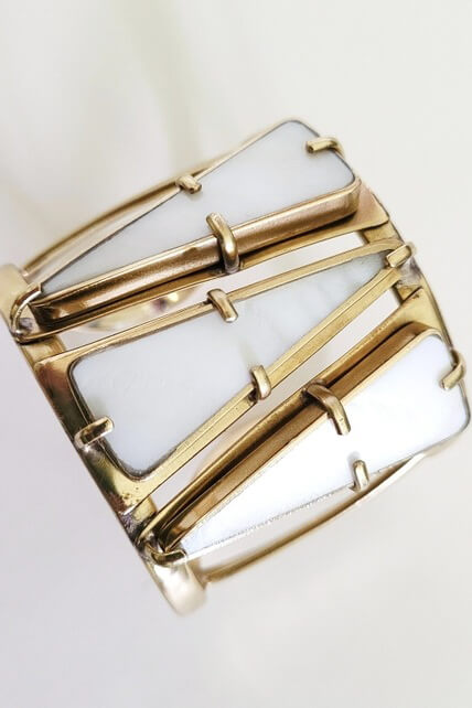 Bisjoux brass seashell mop cuff