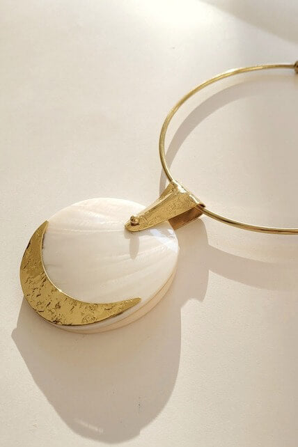 Bisjoux seashell mop pendant