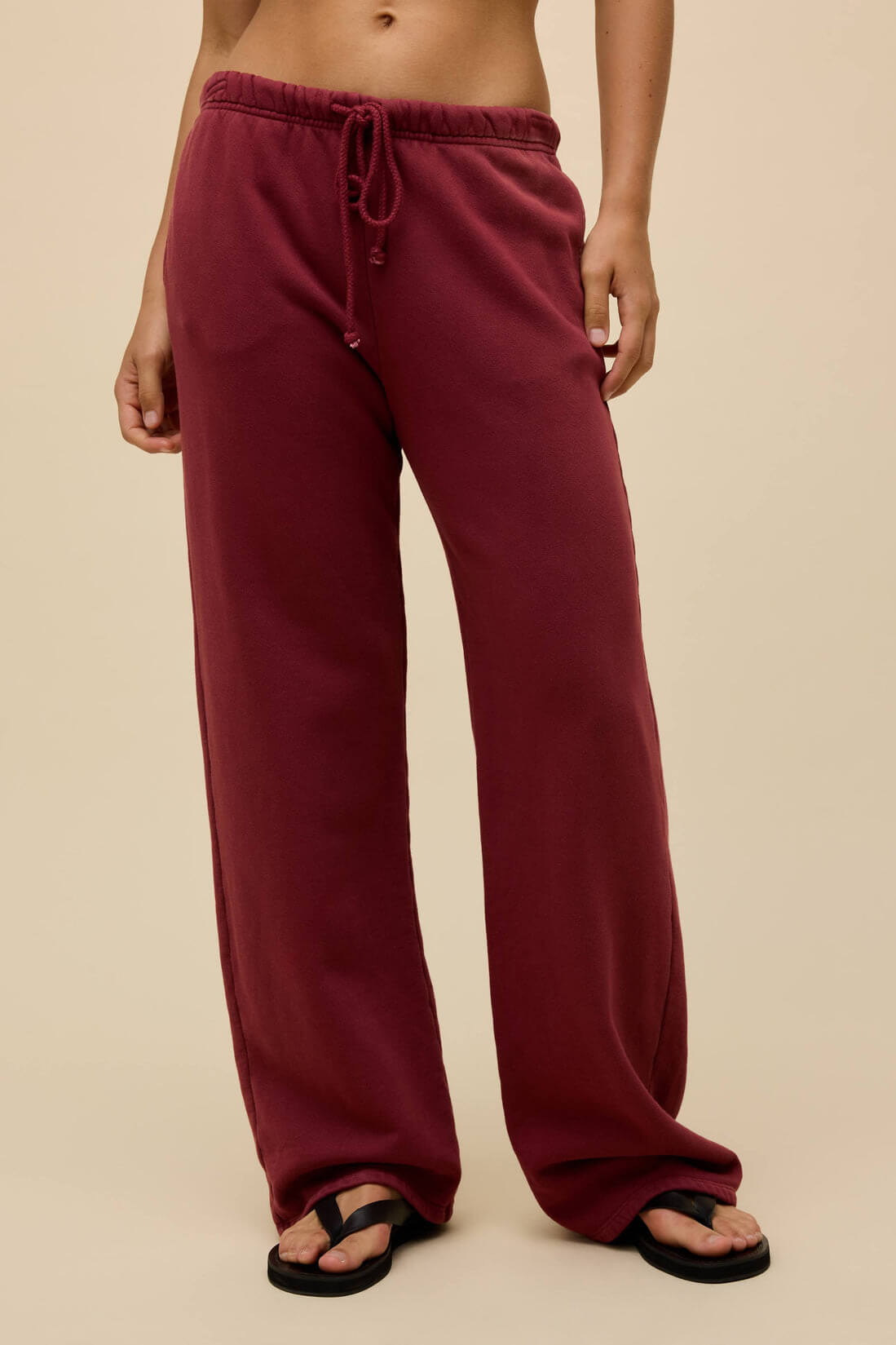 Daydreamer Solid Pant in sunfaded merlot
