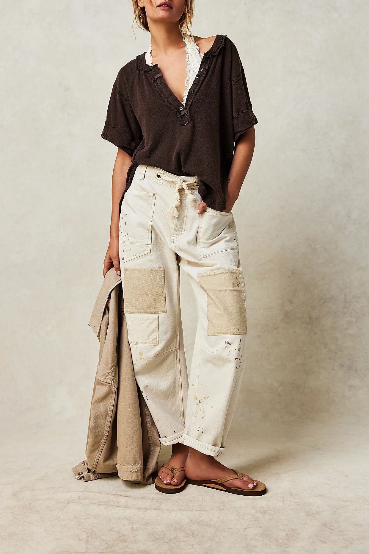 Free People Moxie pull on barrel jeans in white
