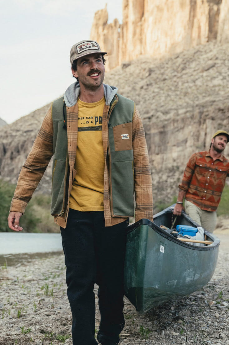 Howler Bros Osprey Prey Feedstore Snapback in khaki brown