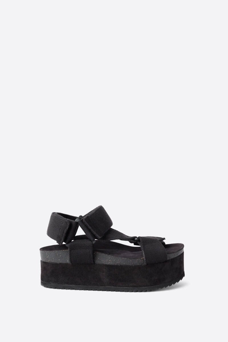 Intentionally Blank zona platform sandal in black