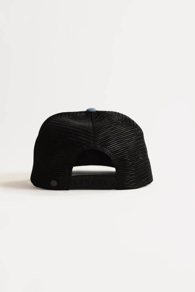 Iron & Resin Ranger Hat in black