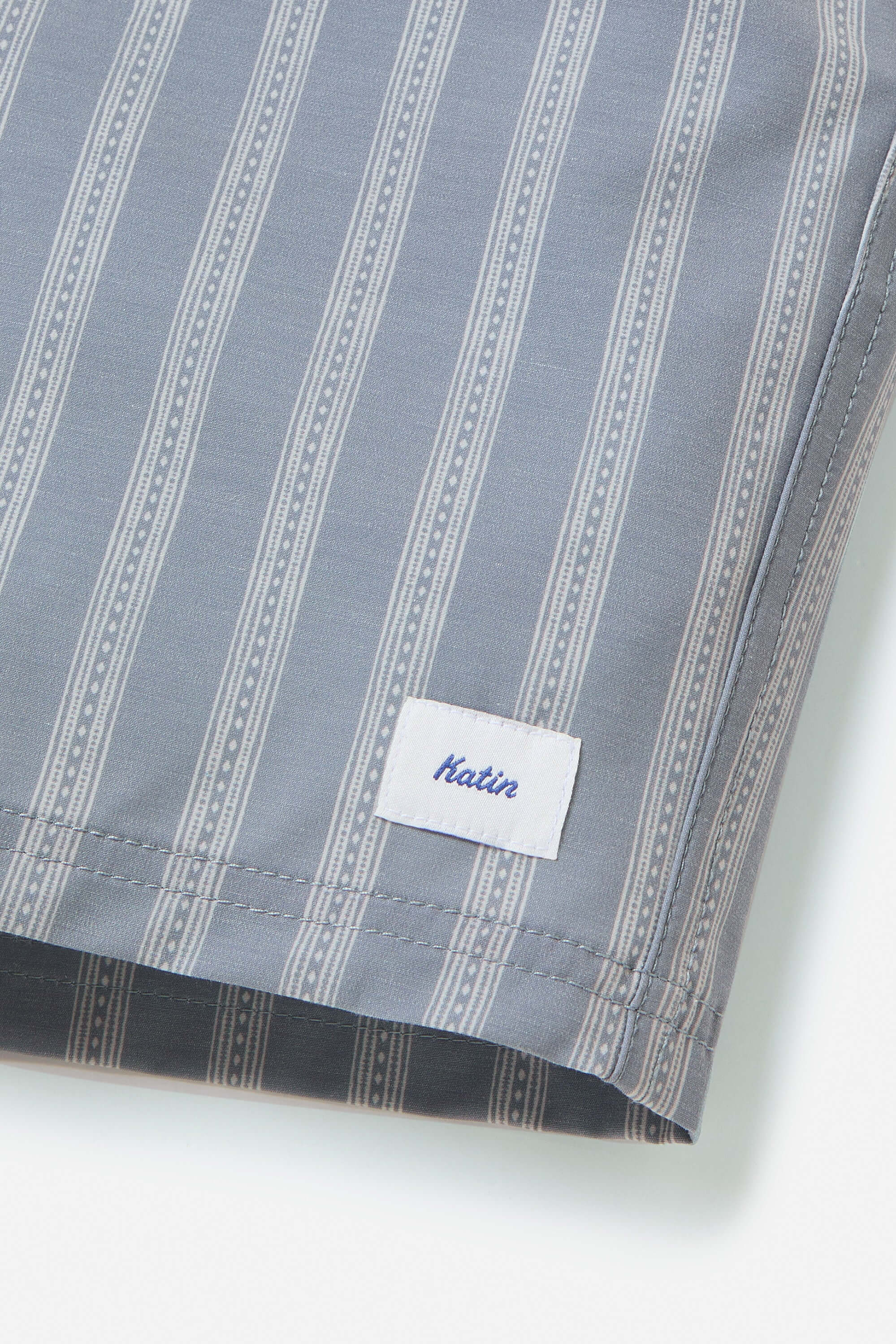 Katin barley hybrid trunk in steel blue