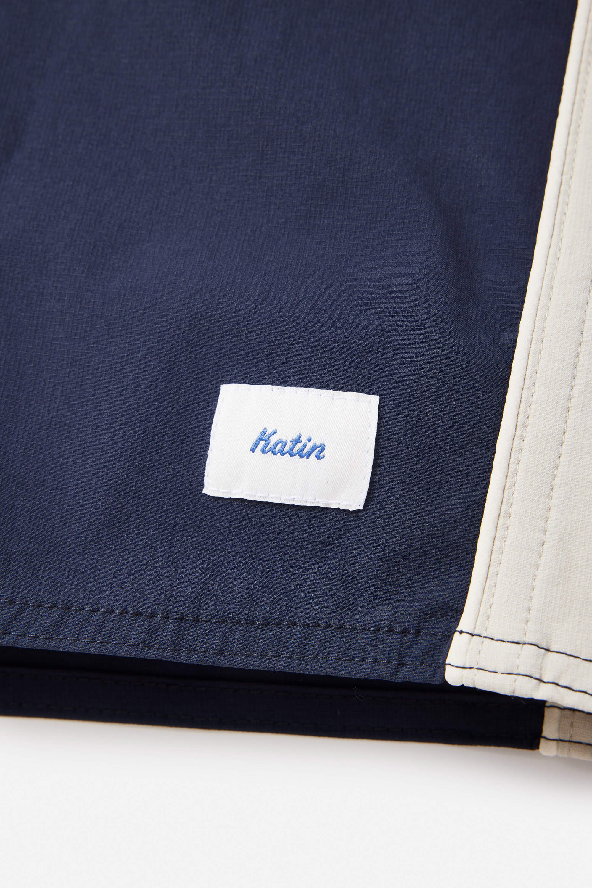 Katin OTG archer trunk in polar navy