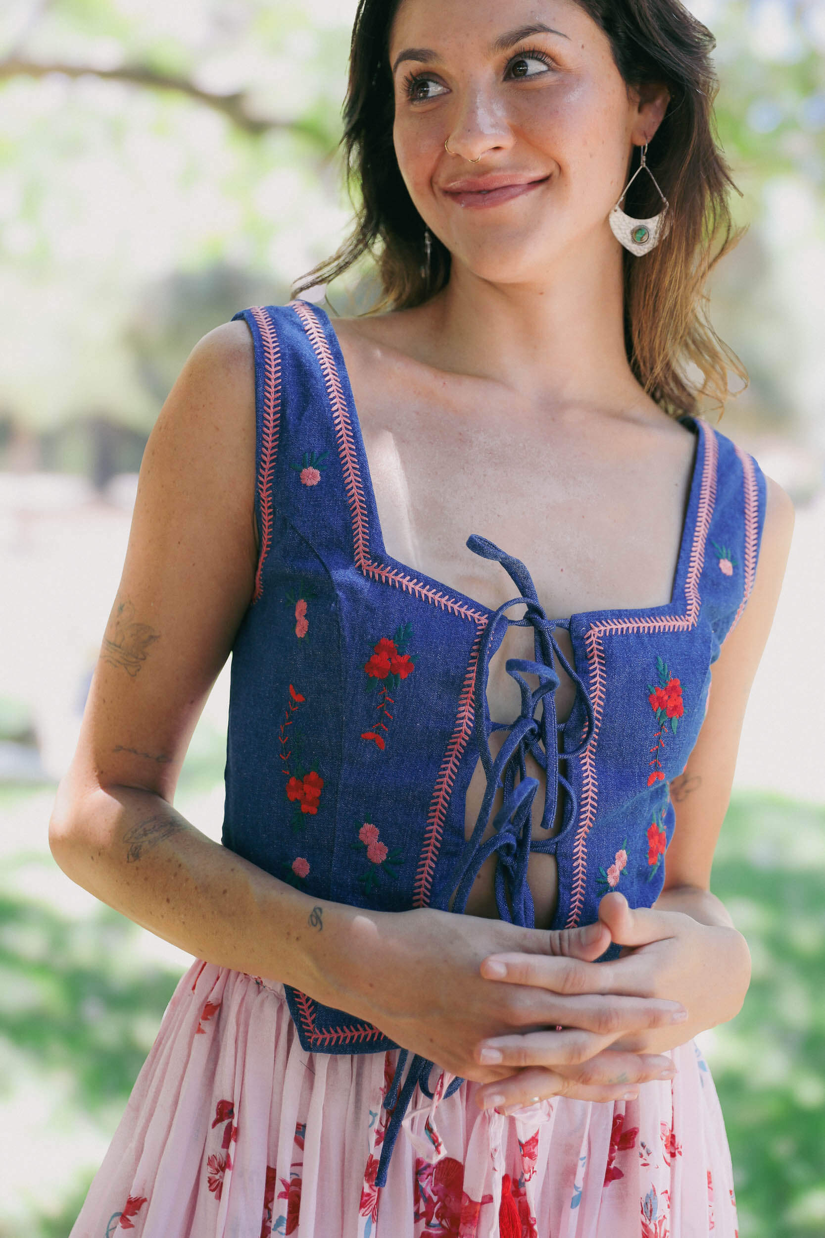 Womens bustier with embroidered pink and red flowers