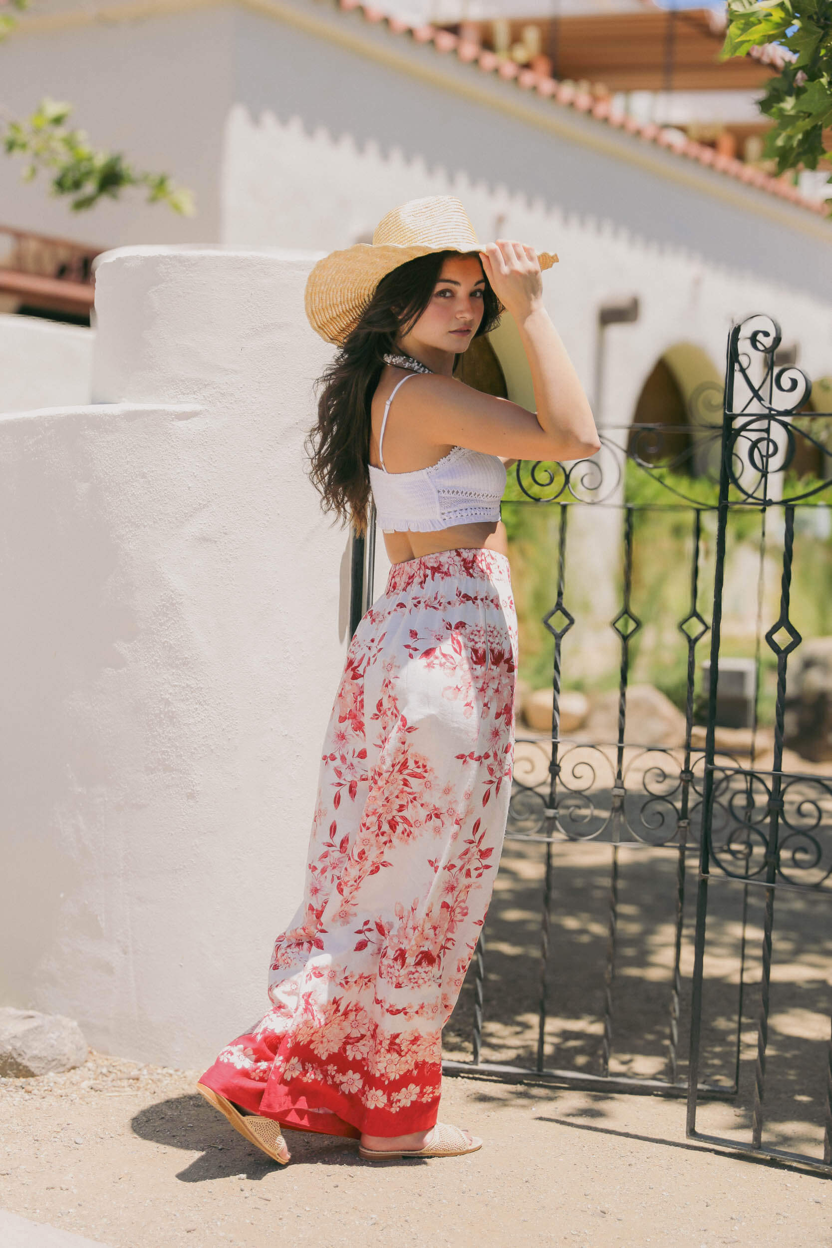 Womens high waisted printed pants with pink an red flowers