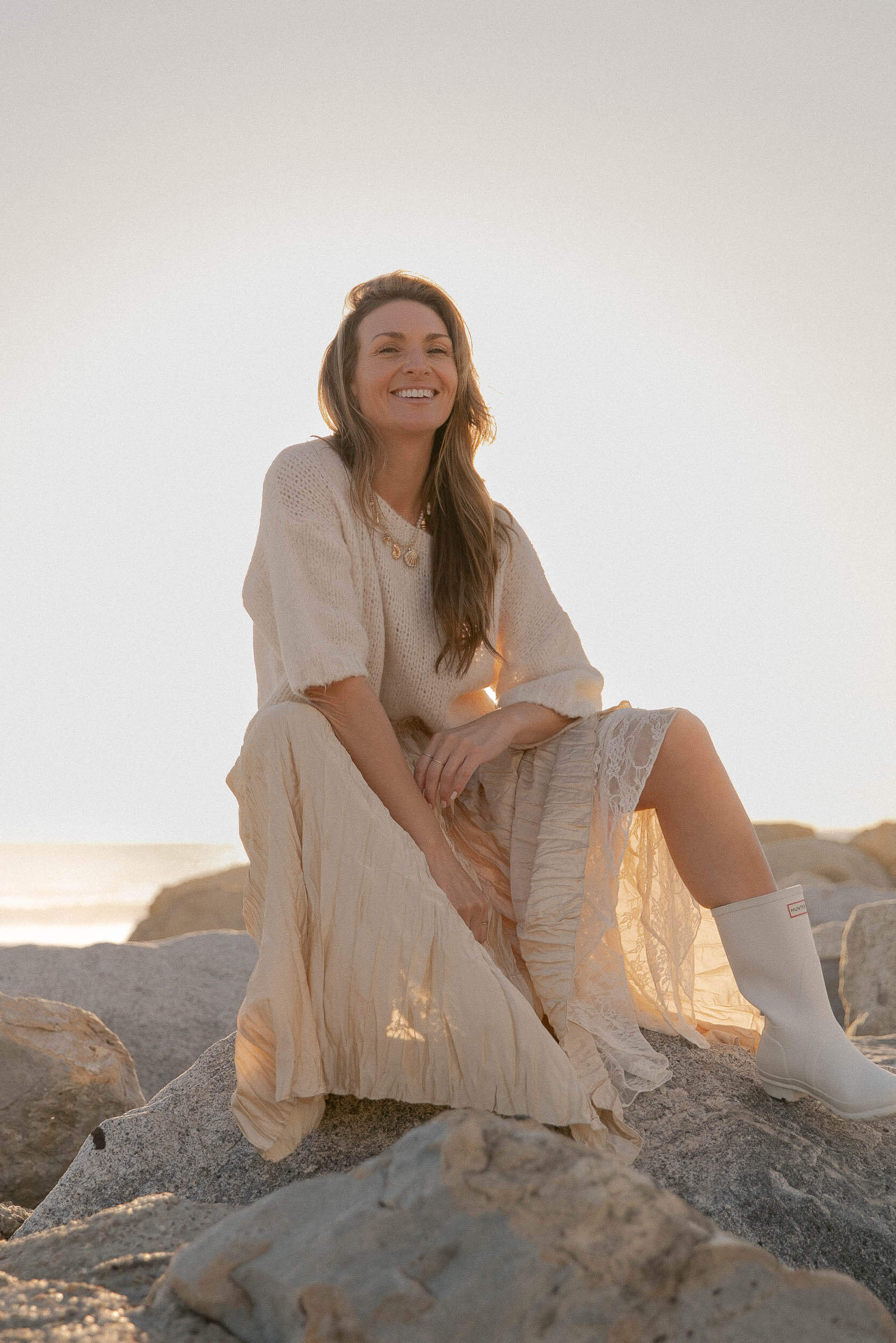 Womens white lace skirt