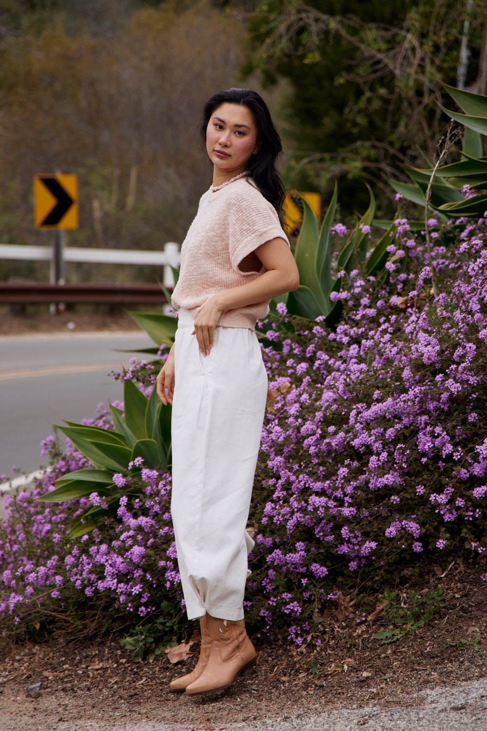 Women’s white cotton wide leg pant