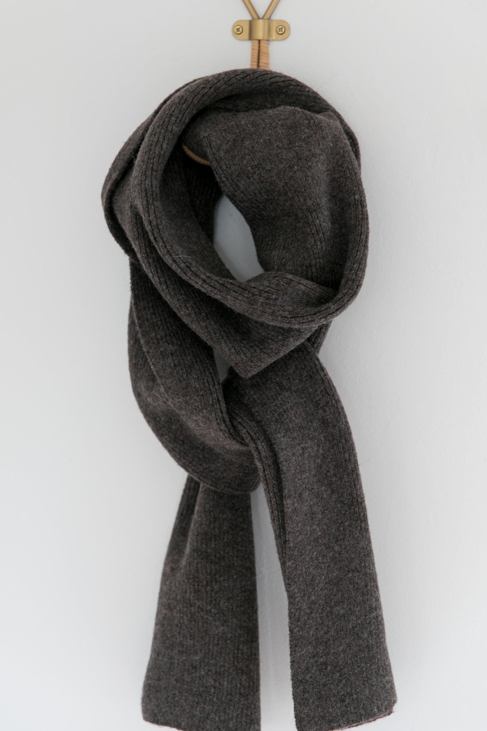 Toasty Rib Scarf chocolate