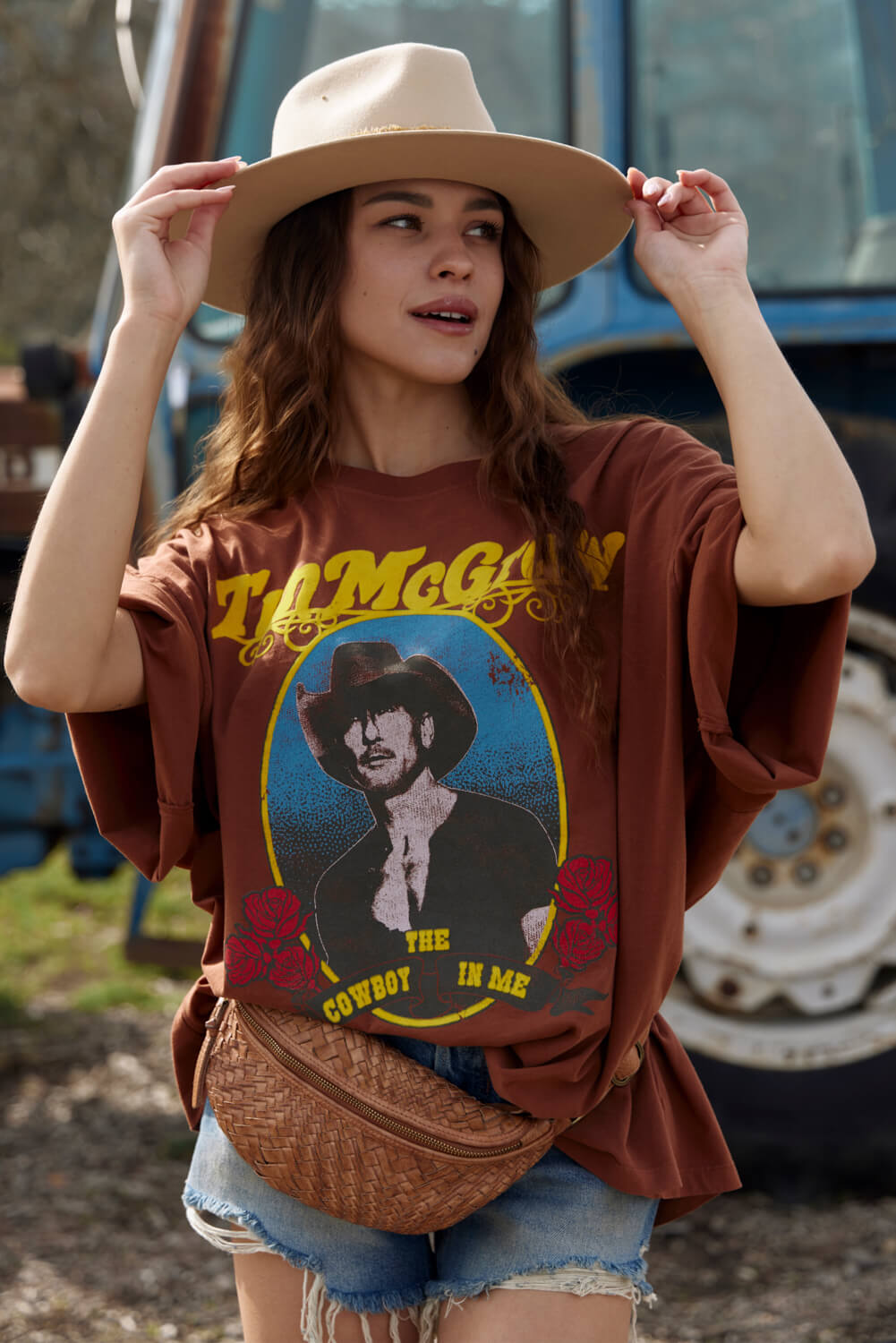 Tim McGraw oversized short sleeve tee