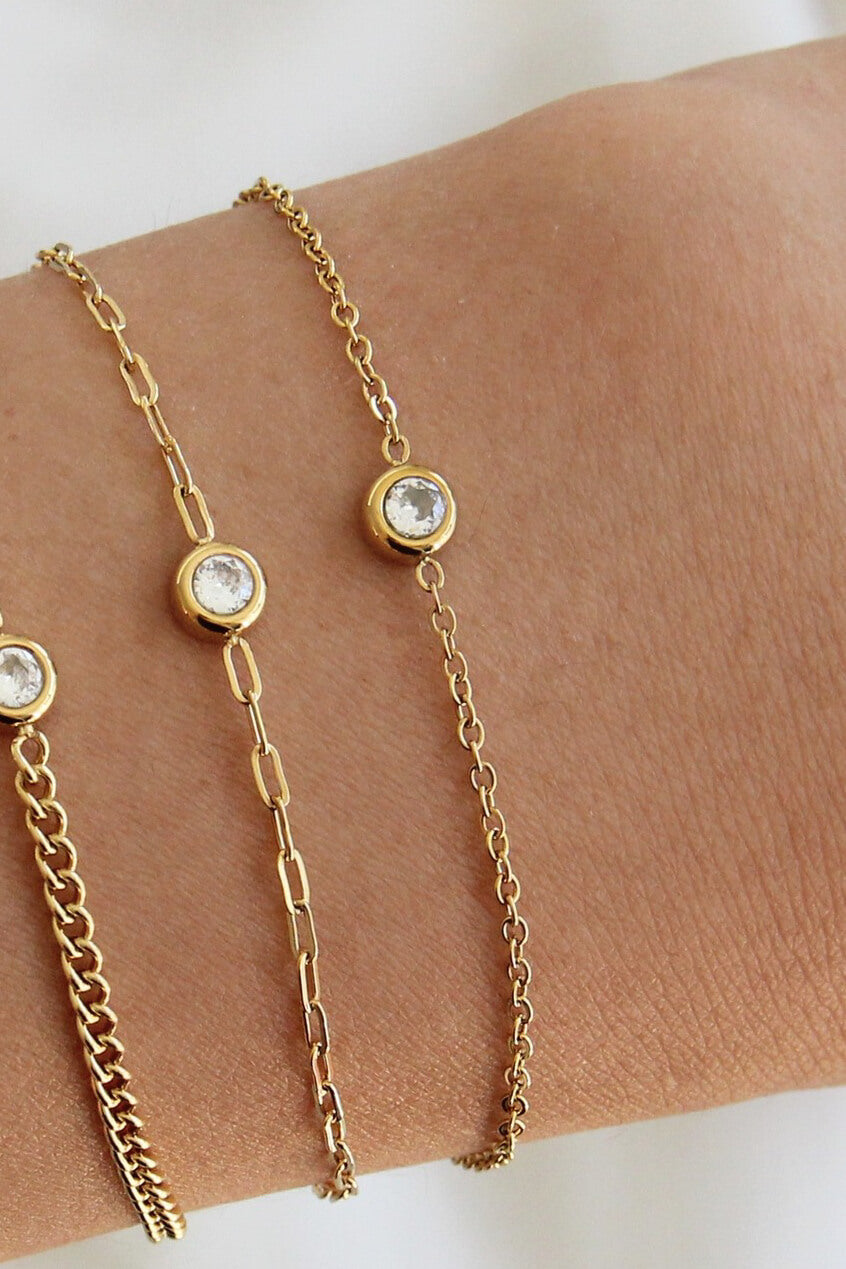 Maive Jewelry CZ round simple chain bracelet