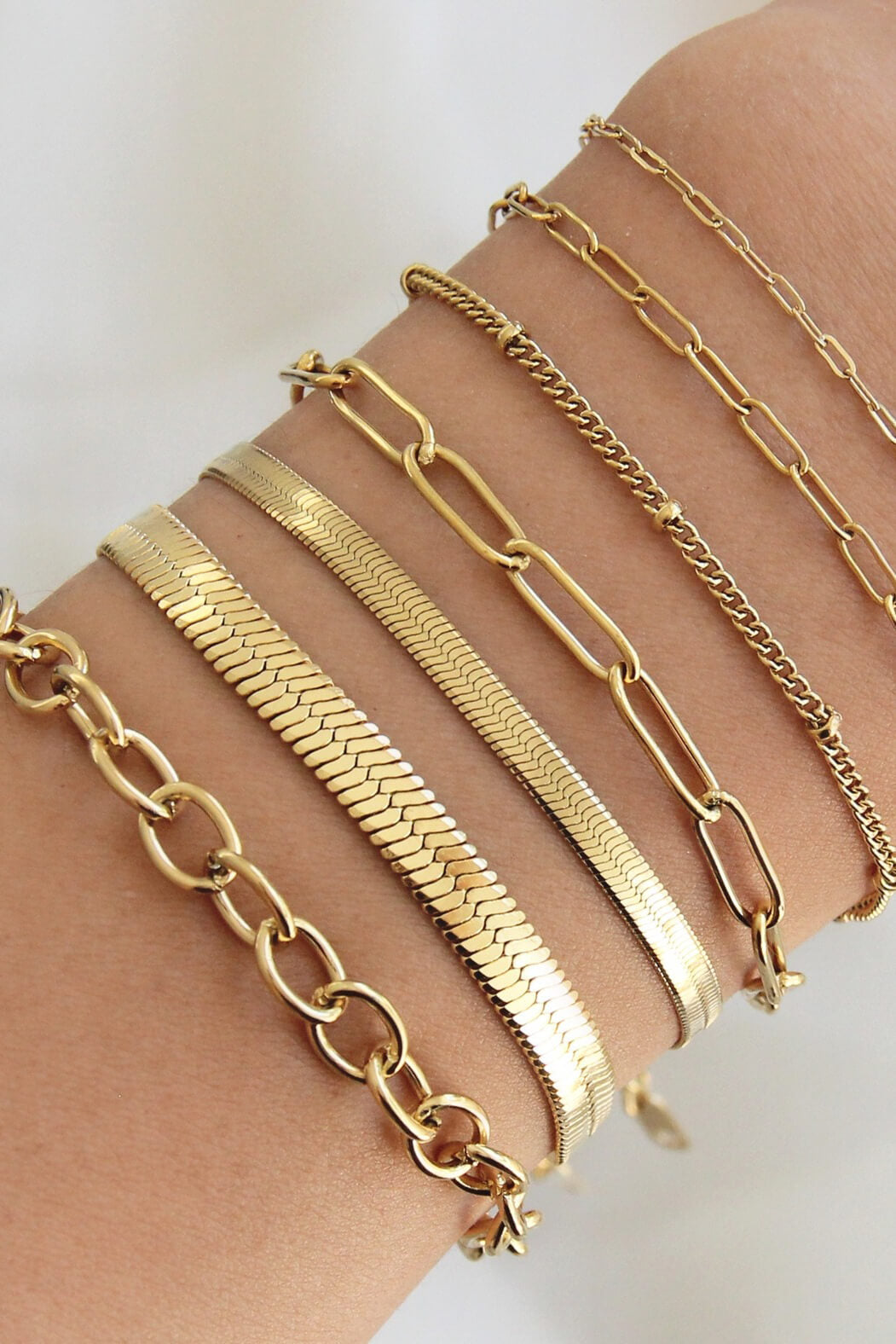 Maive 5mm herringbone chain bracelet in 18k gold