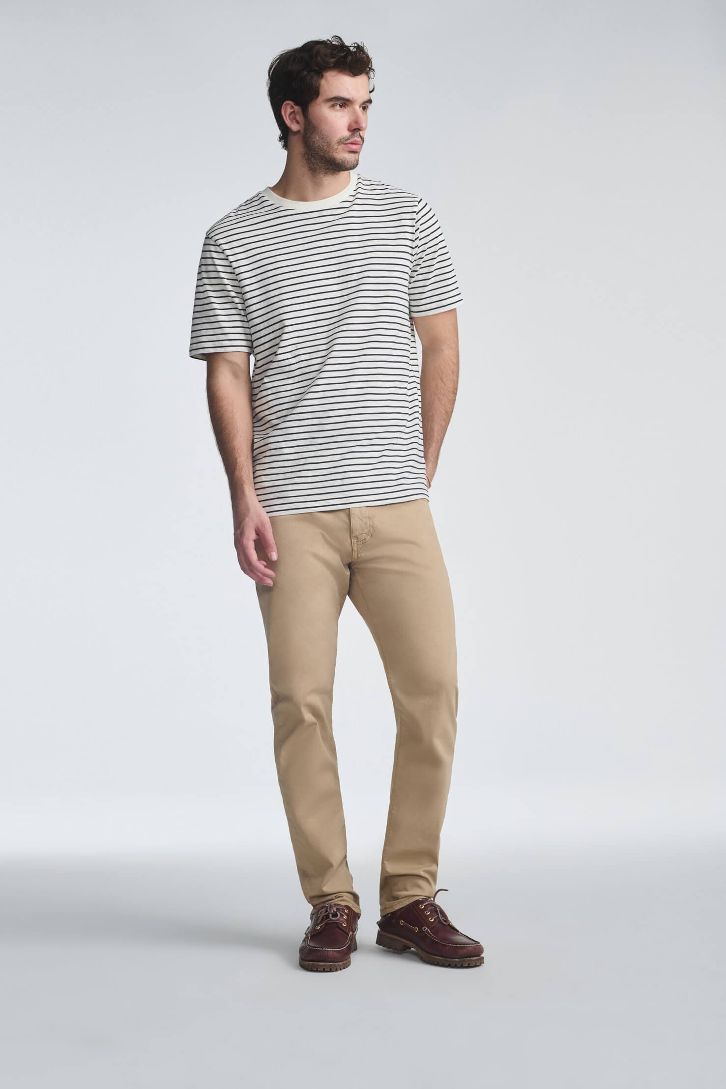 Mavi Jake Slim Leg in cashew twill