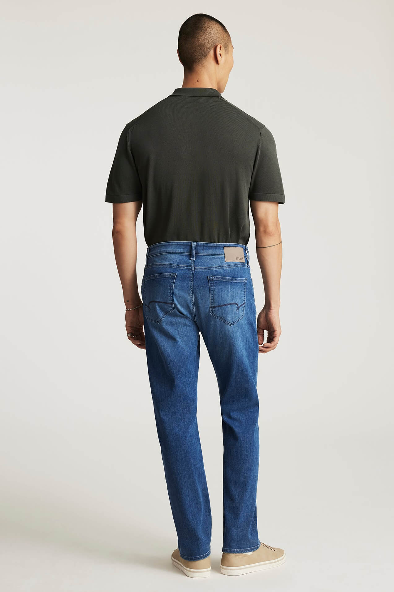 Mavi Jeans Zach Straight leg in mid brushed feather blue