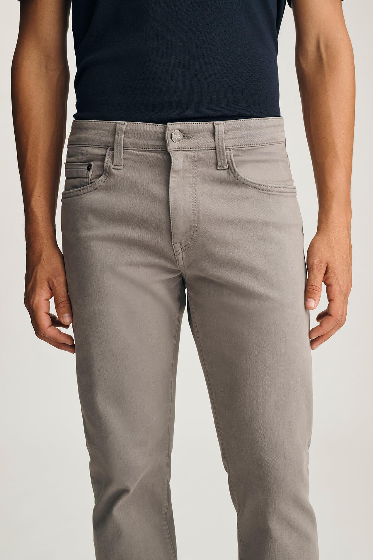 Mavi Zach Straight Leg in anchor supermove