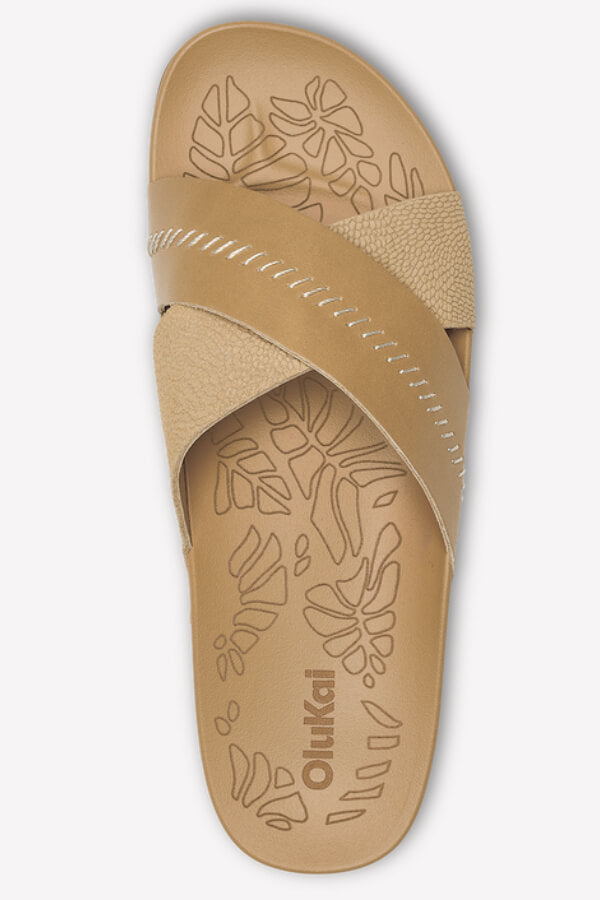 OluKai Kipea Olu Leather Sandal in warm sand