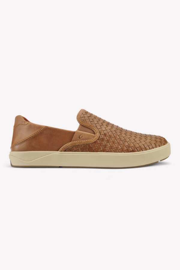 OluKai Laeahi Lauhala Shoe in fox
