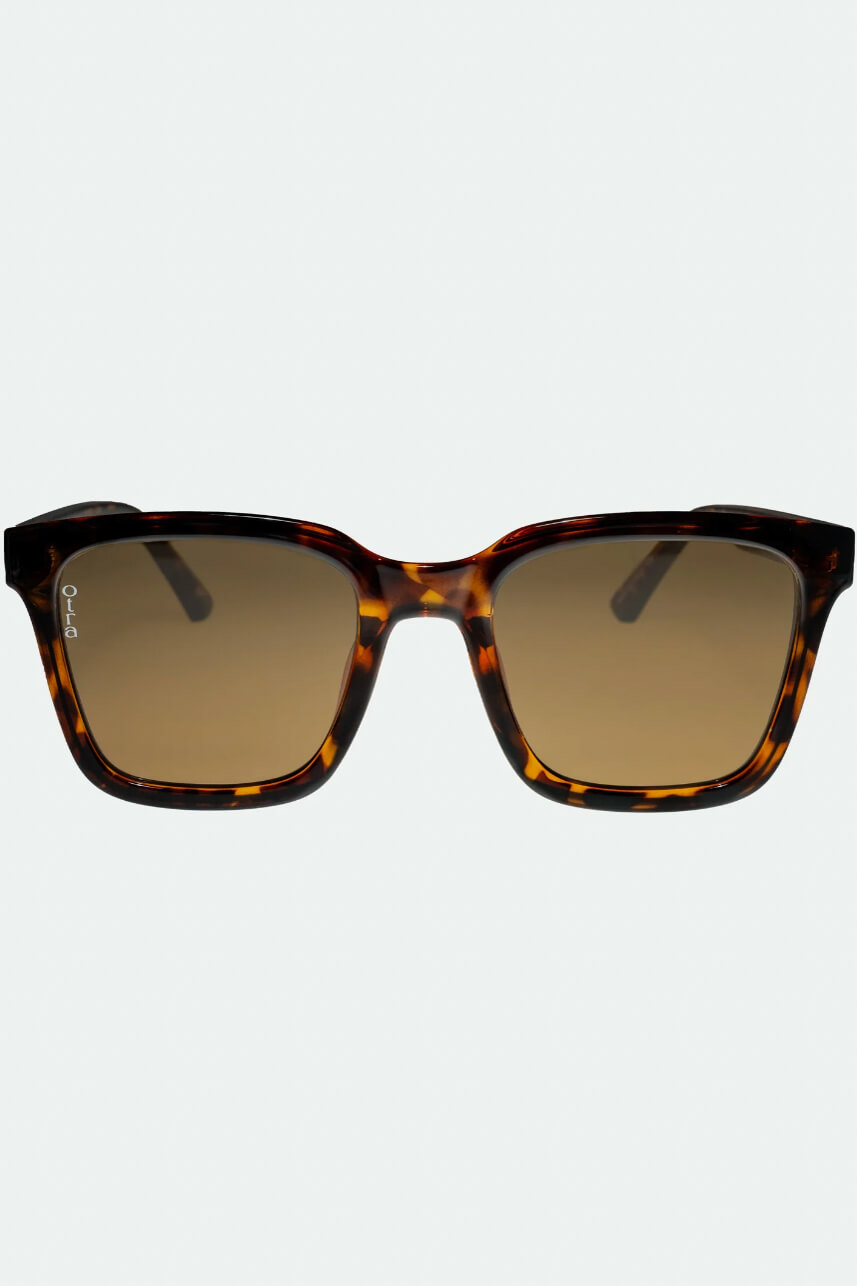 Otra Eyewear Fyn Sunglasses in tortoise
