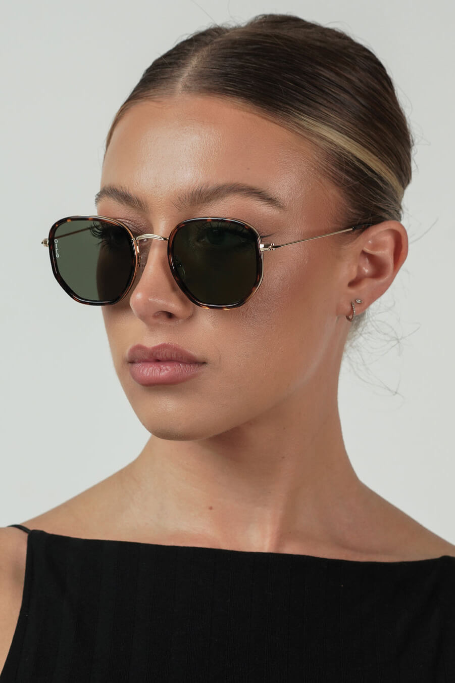 Otra Eyewear Tate sunglasses in tortoise