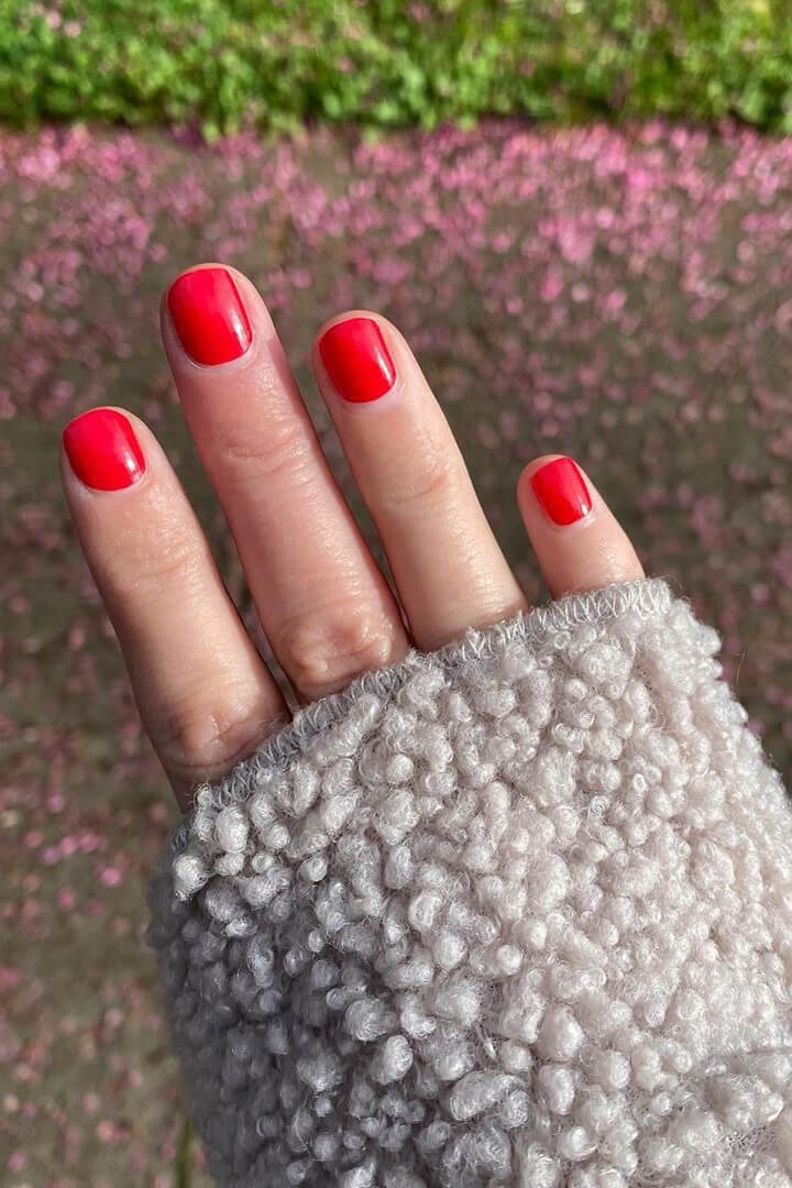 Palate nail polish in watermelon