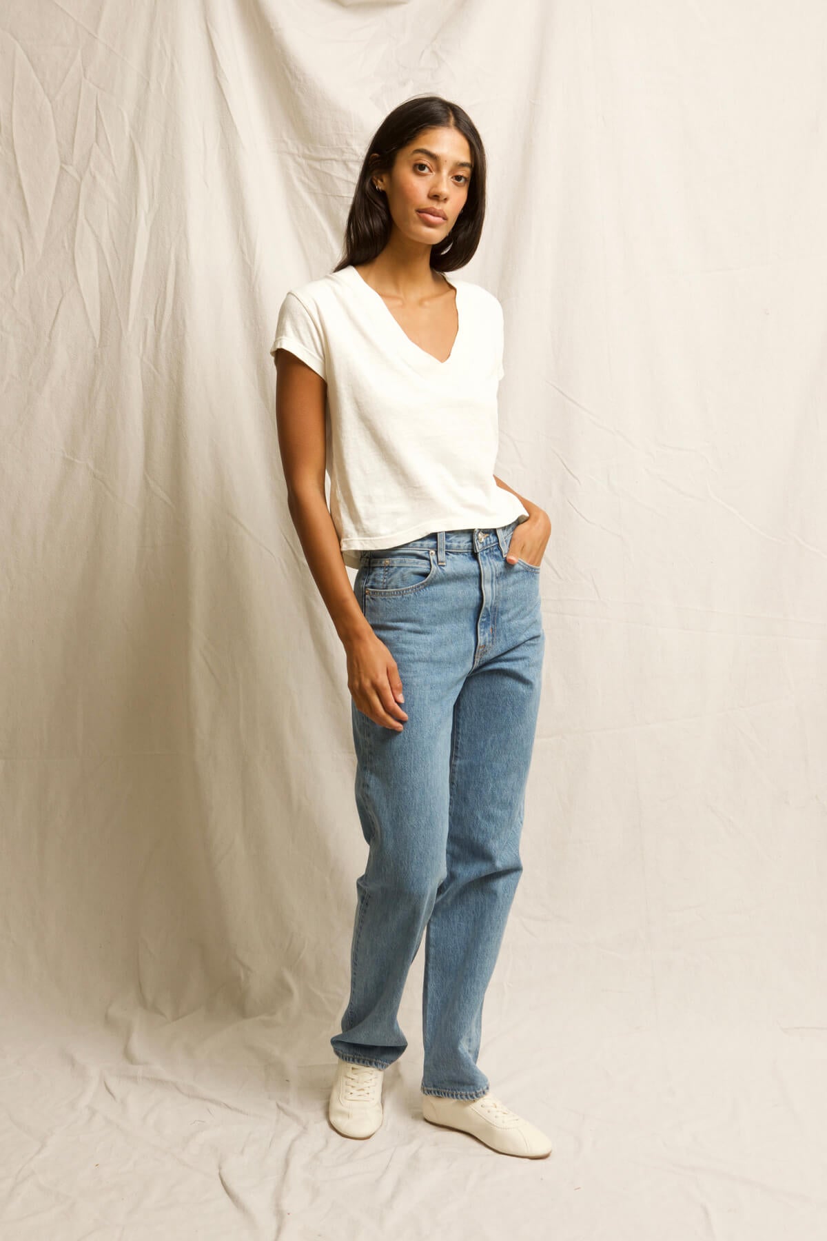 Perfect White Tee alanis cotton v neck in bright ivory
