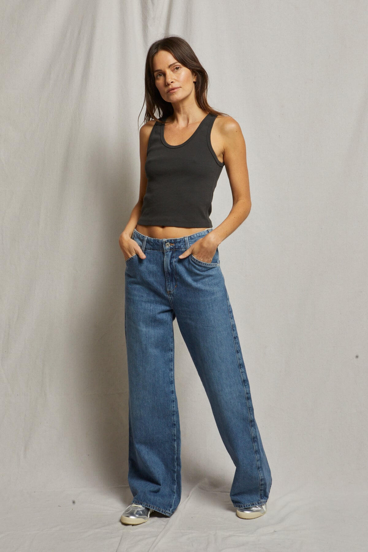 Perfect White Tee Blondie Tank in vintage black