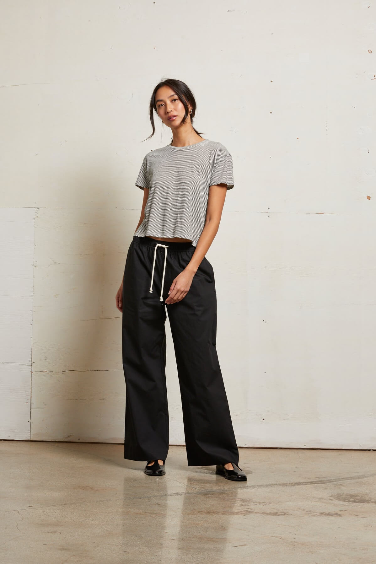 Perfect White Tee Harley Tee in ivory black stripe