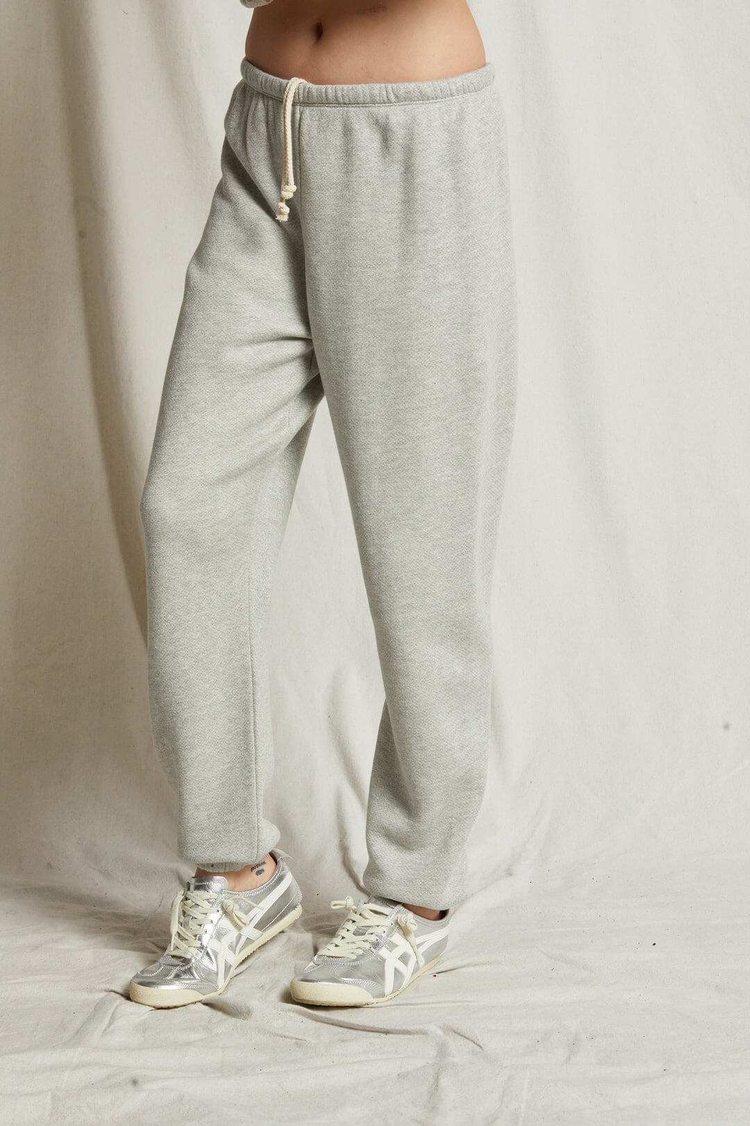 Perfect White Tee stevie sweatpant heather grey