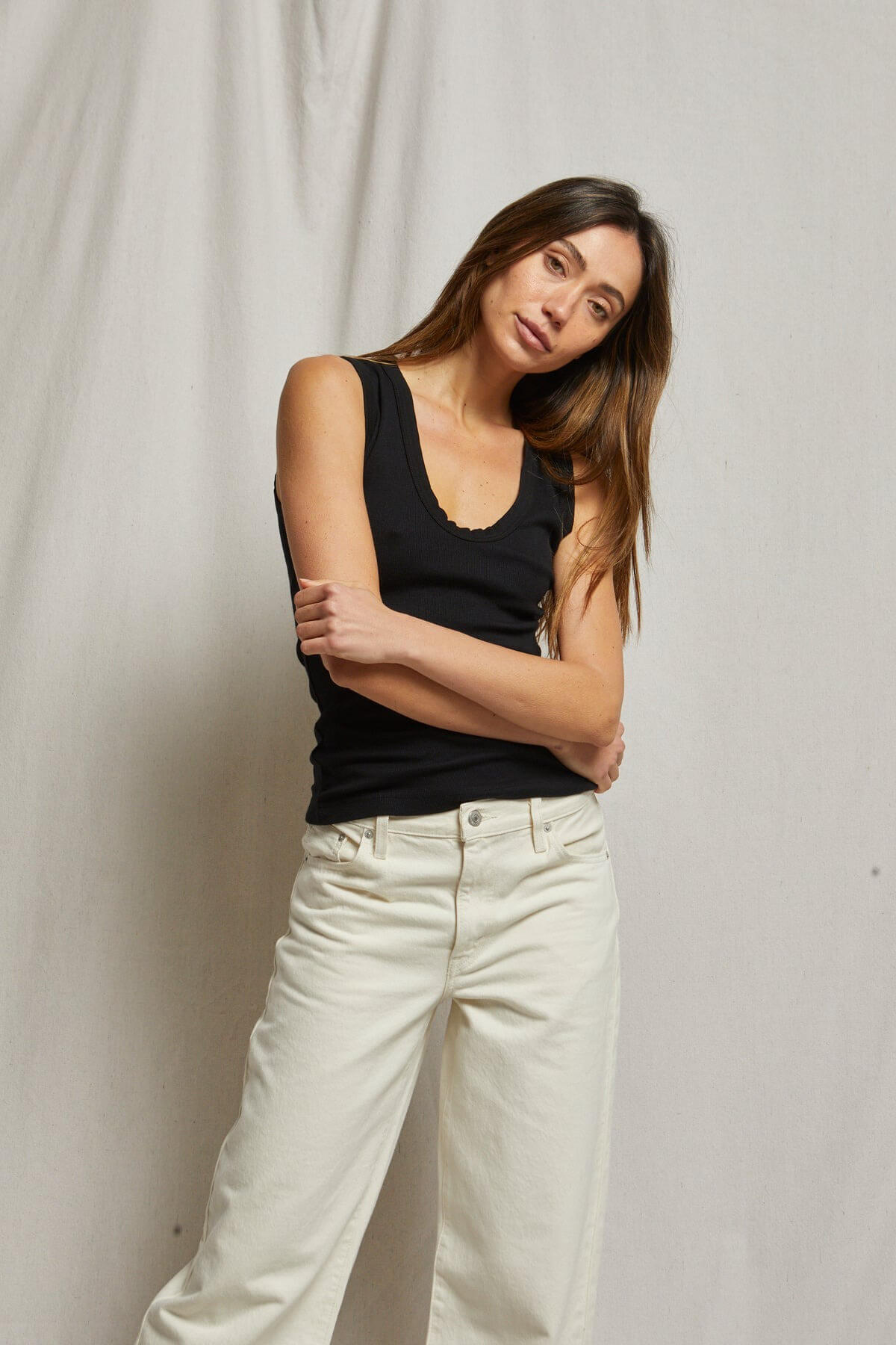 Jordan U Neck Tank - Kariella