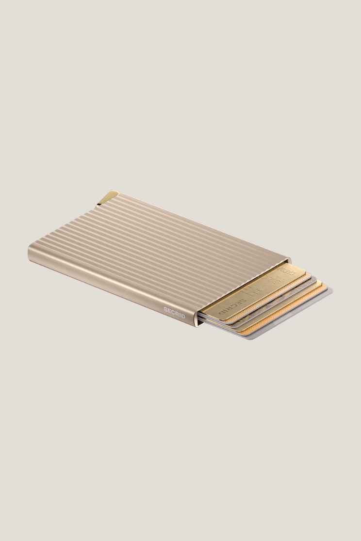 SEcrid aluminum cardholder in fluted cashmere