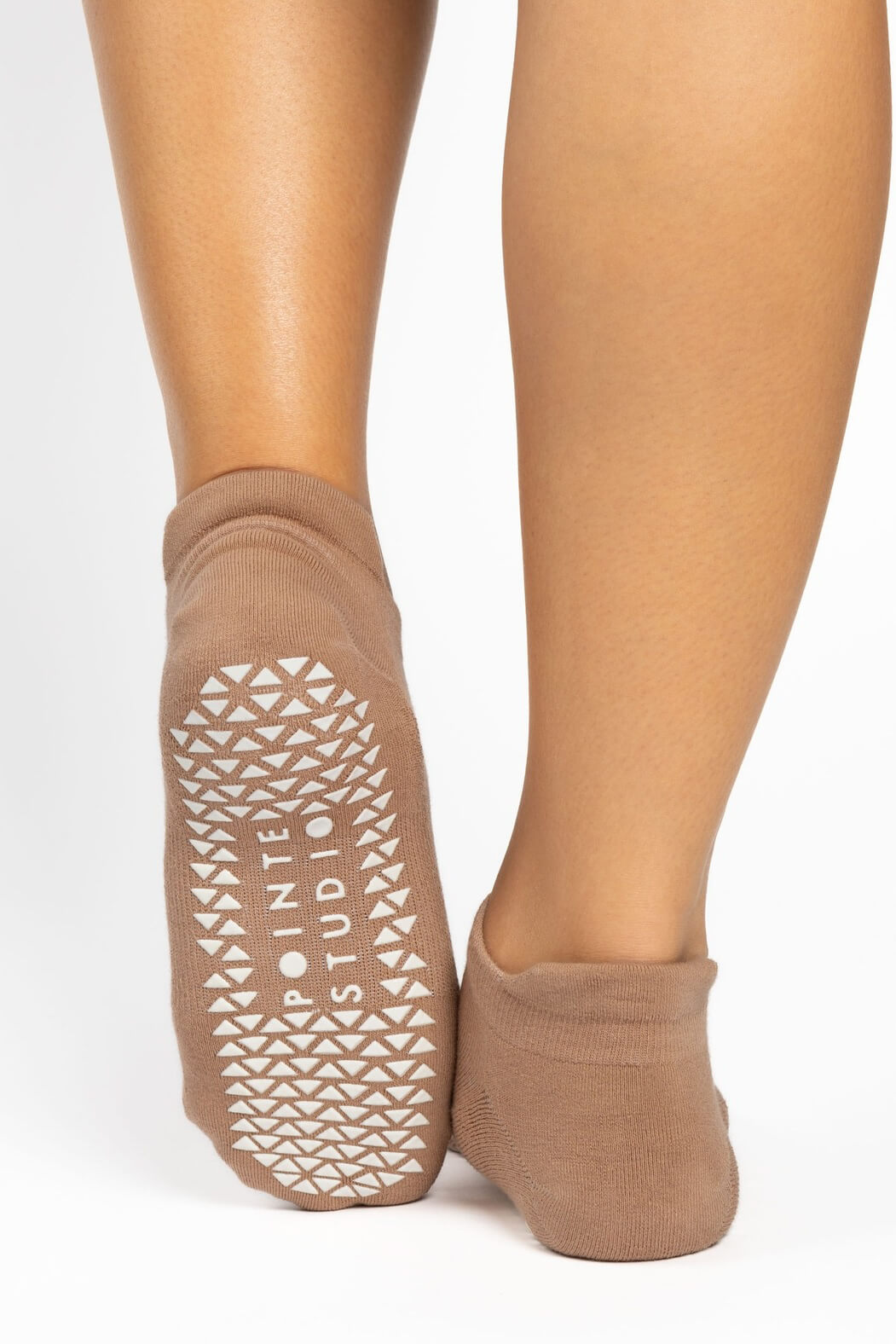 Pointe Studio union full foot sock in nougat