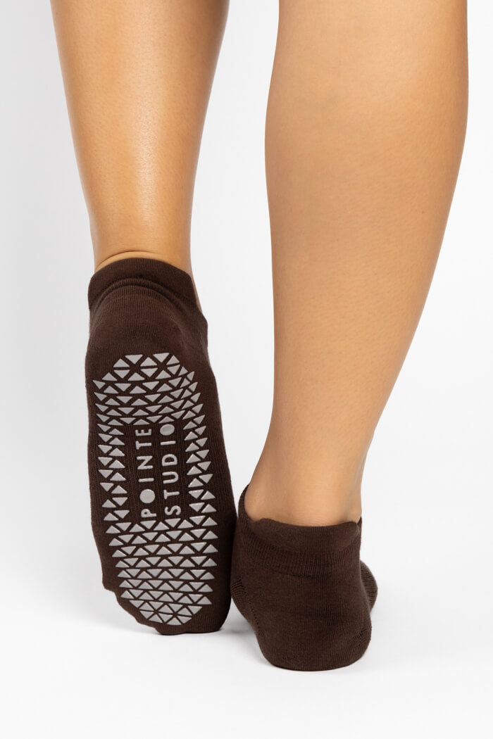 Pointe Studio union full foot sock in turkish delight