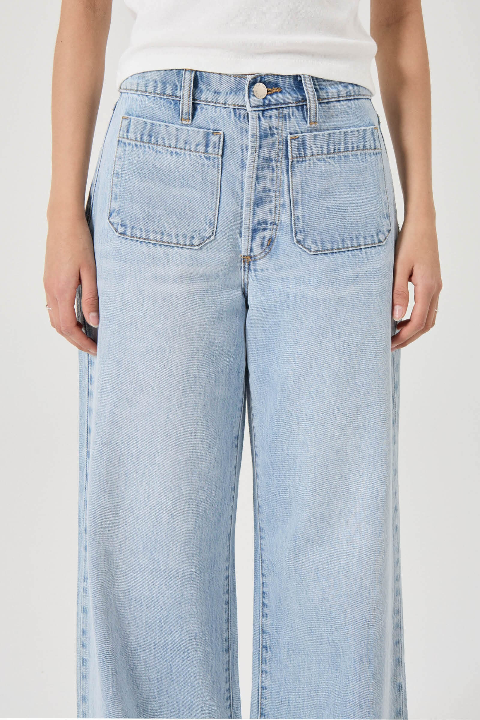 Rolla's Relaxed Sailor Long Jean in breezy blue