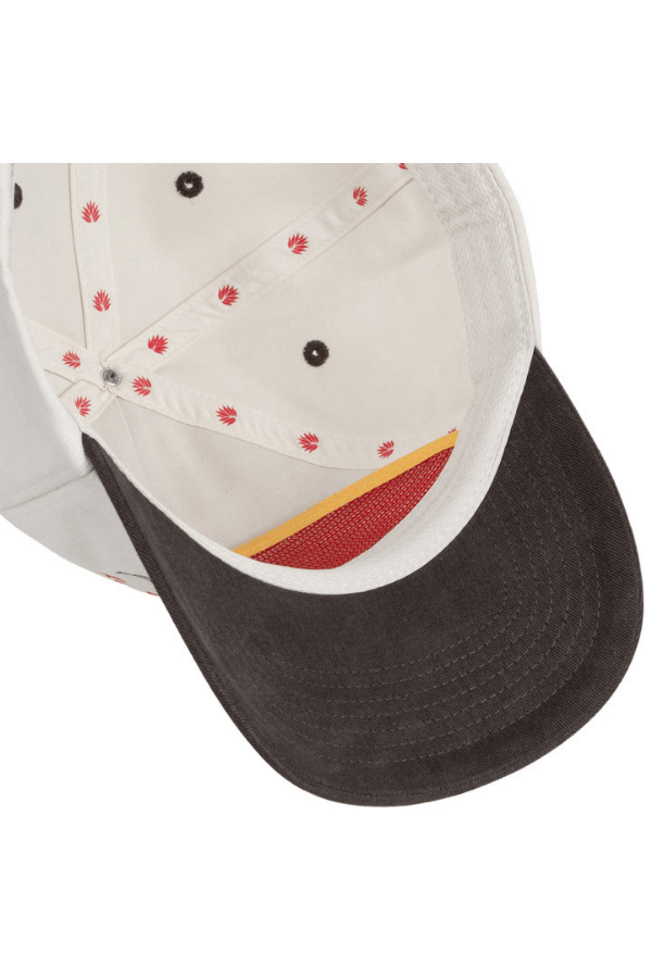 Sendero Not Catching Hat in cream and brown