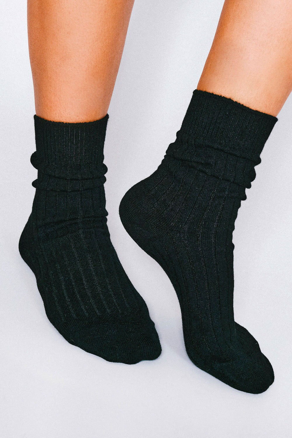 Mere Cashmere Ankle Sock Black