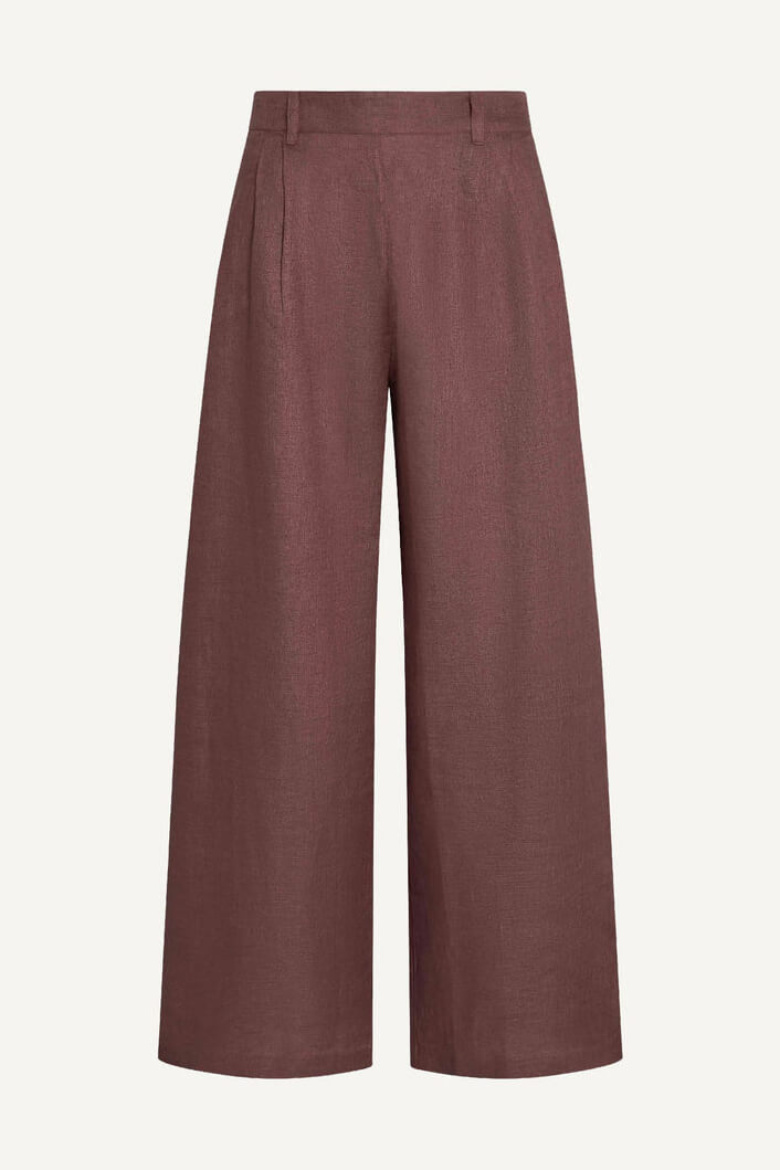 Vitamin A Getaway Pant in mocha brown