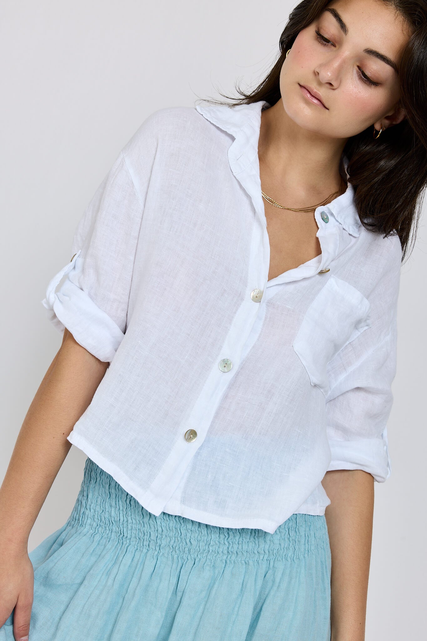 Womens white linen buttonup with front pocket