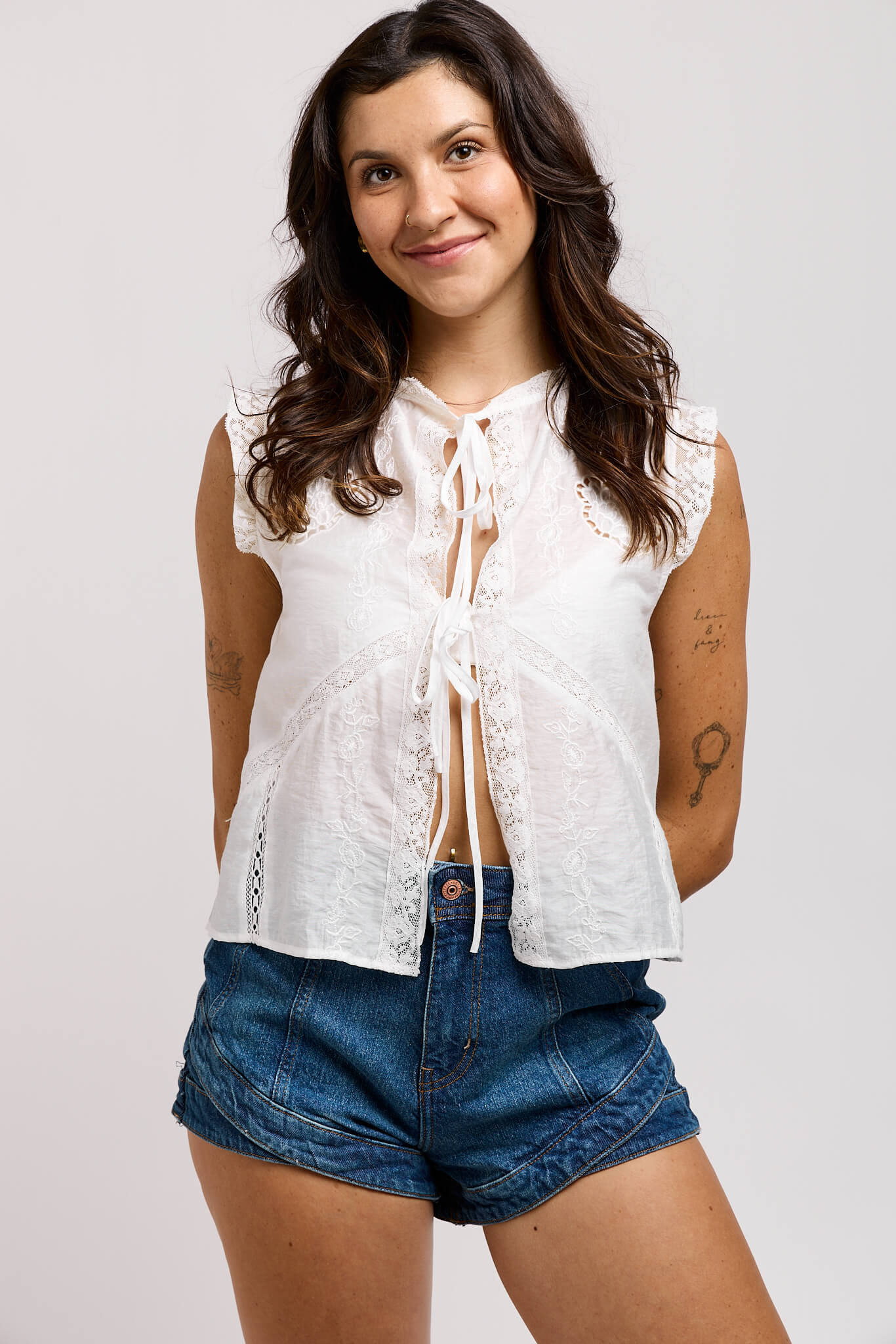 Womens white lace sleeveless top