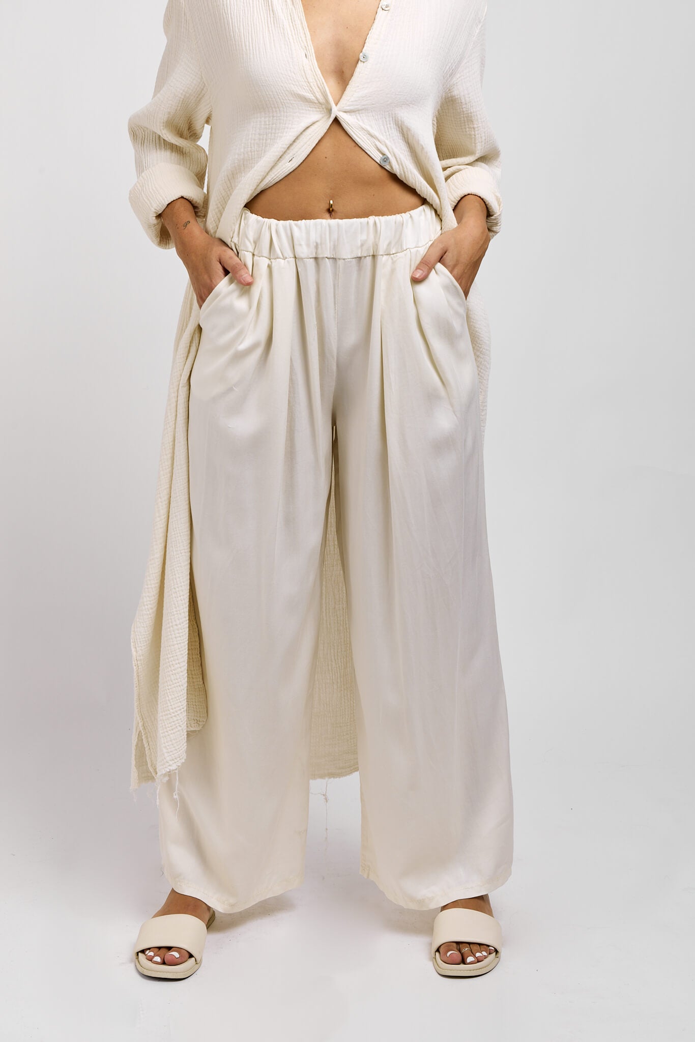 Womens silky relaxed fit trousers with stretchy waistband and front pockets