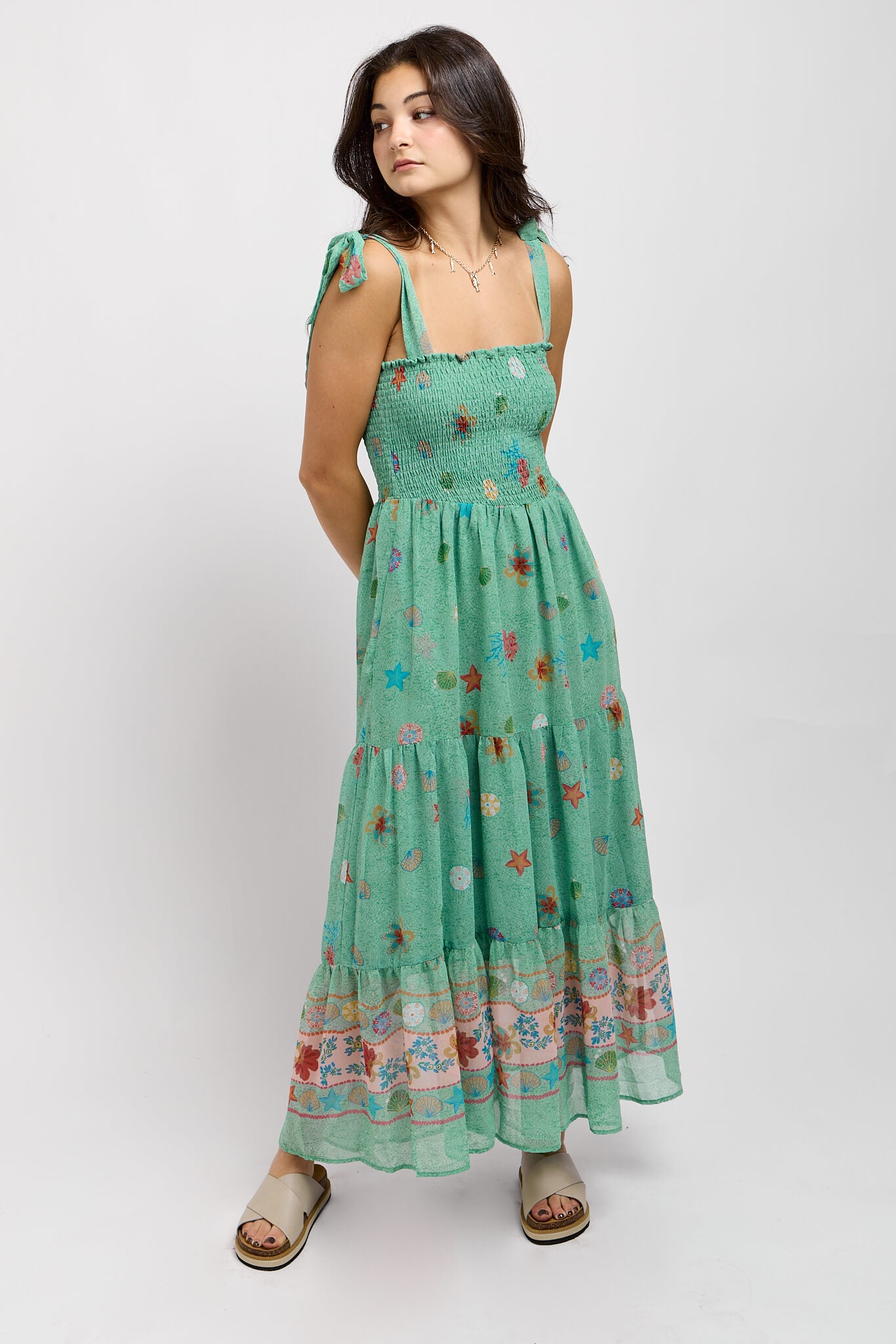 Womens maxi dress with stretchy bodice and adjustable tire sleeves